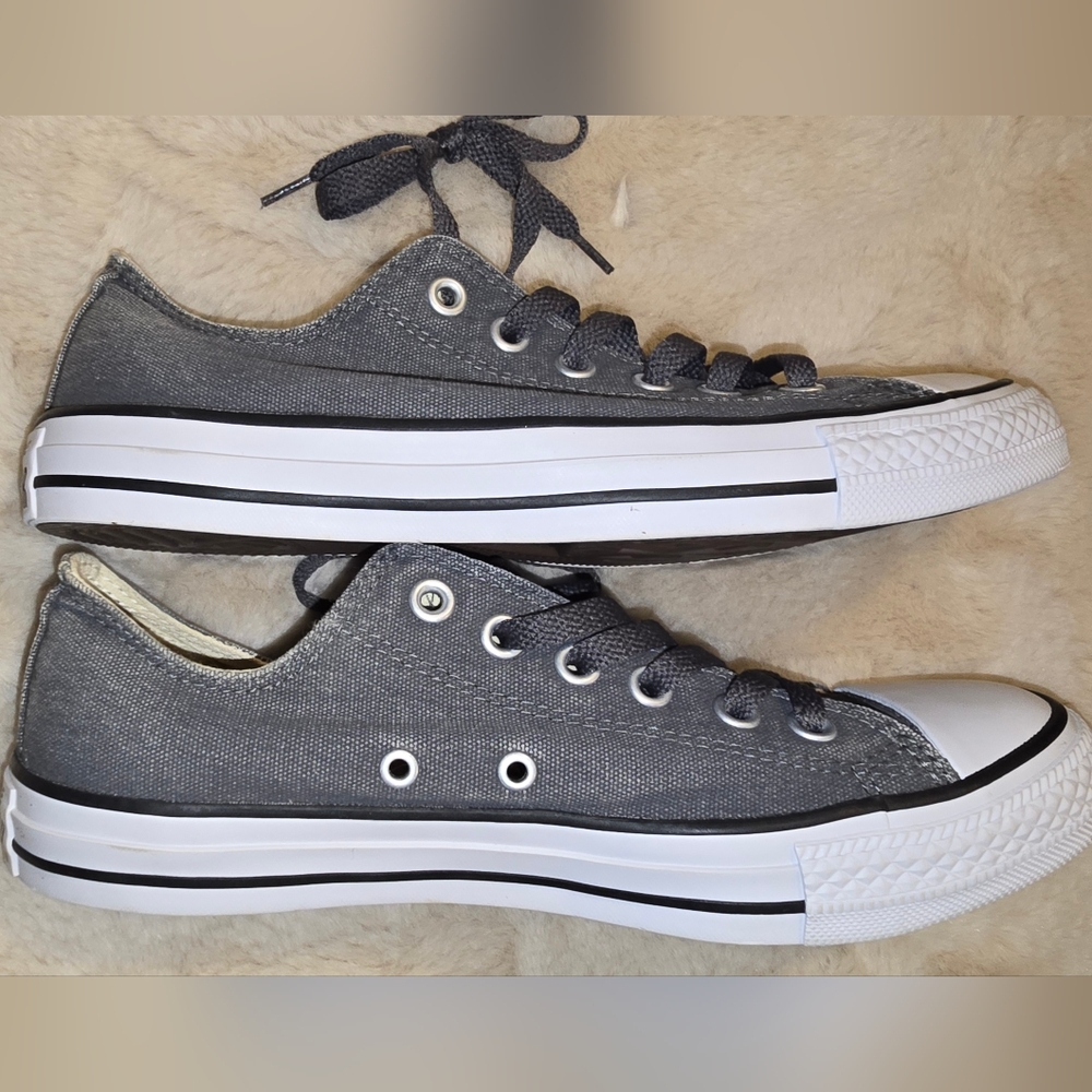 Converse All Stars- New- Men's sz 6.5 Women's sz 8.5 - Picture 5 of 9